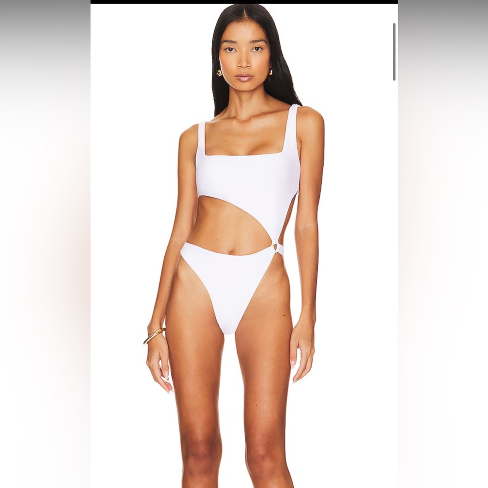 Risa One Piece in White Camila Coelho
